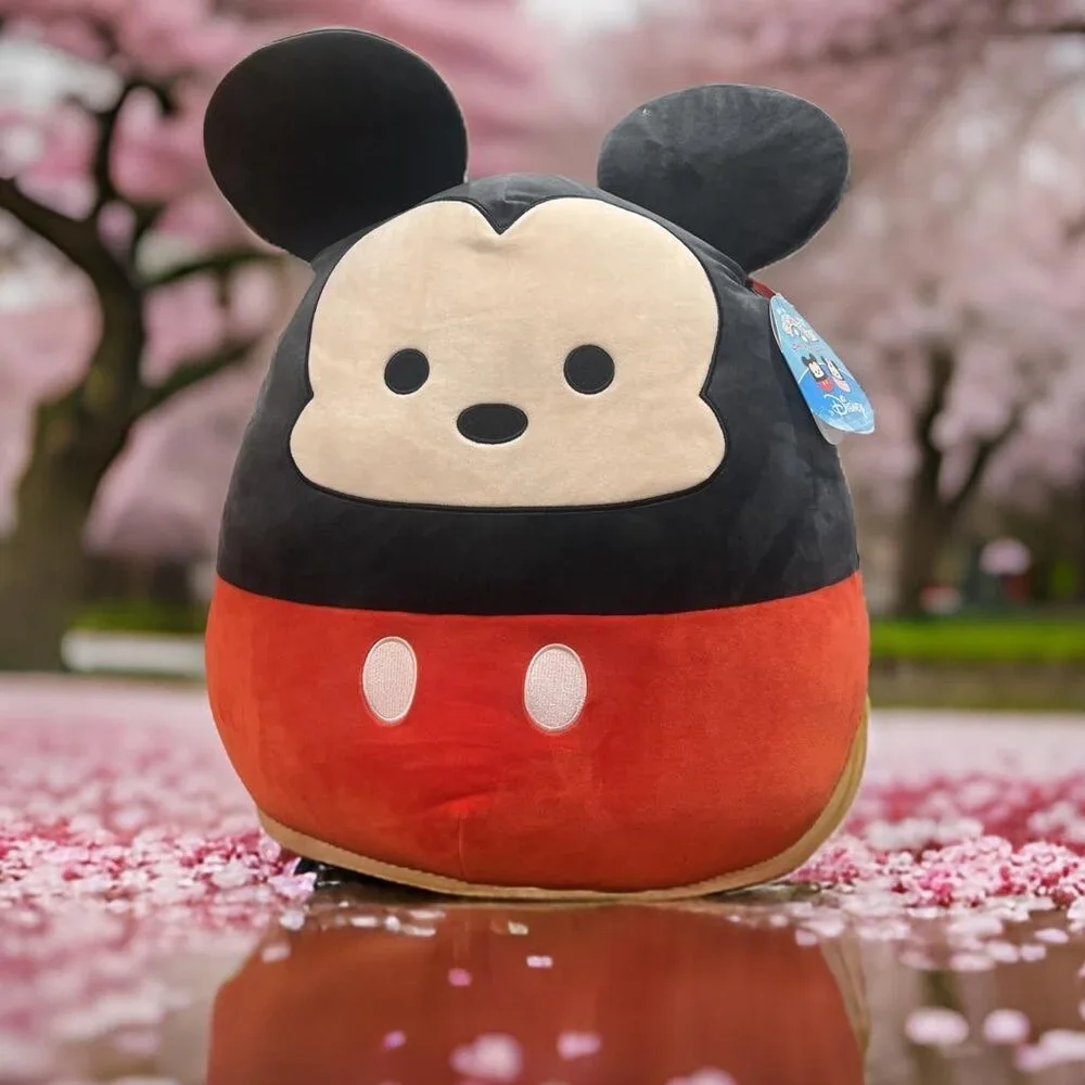 NWT Disney Micky Mouse Squishmallow 20